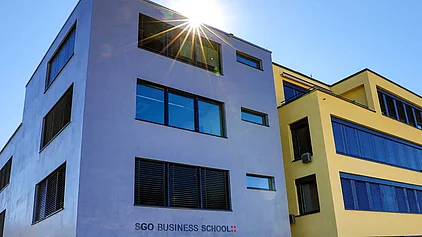 Frontansicht SGO Business School Frontansicht SGO Business School